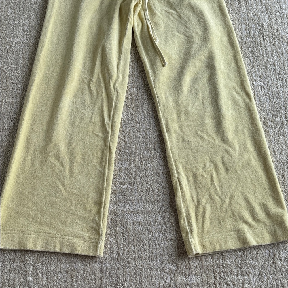 Juicy Couture Light Yellow Lounge Pants - Picture 3 of 7